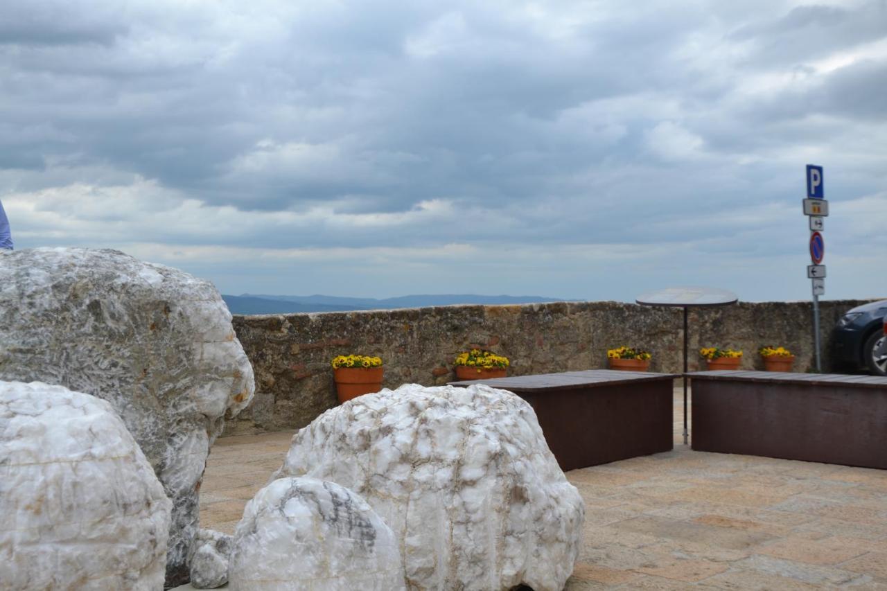Il Nido Dei Priori Leilighet Volterra Eksteriør bilde